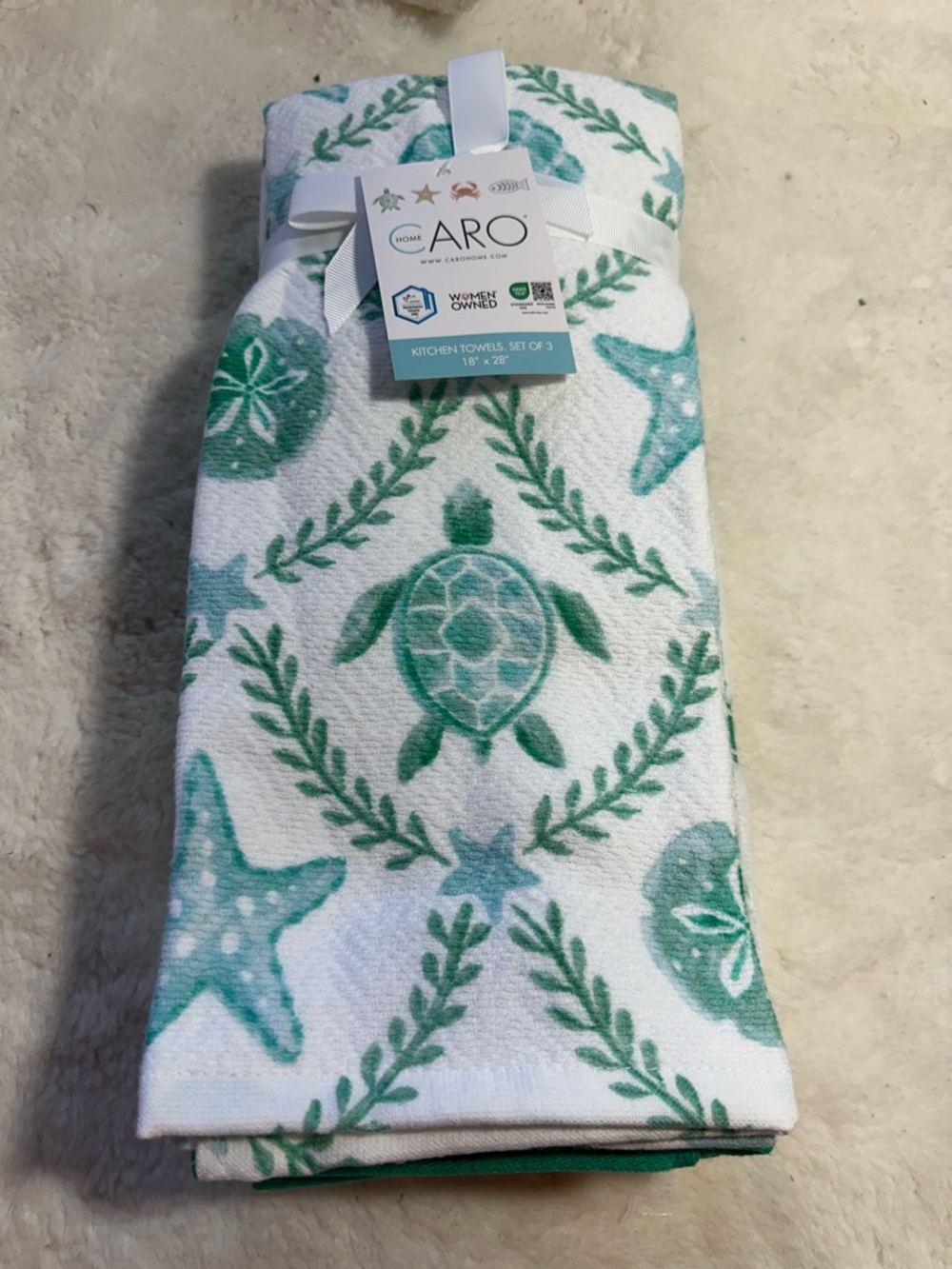 Caro Home turtle and starfish set of 3 kitchen towels